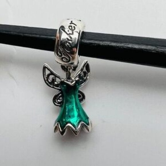 Green Angel Pendant - Picture 2 of 4